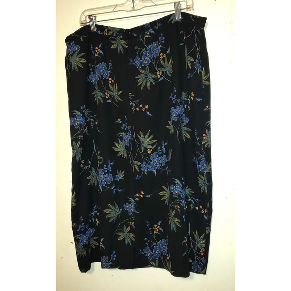Pendleton Plus Floral Skirt Womens Size 18W Black Lightweight Chiffon Lined - Picture 2 of 14